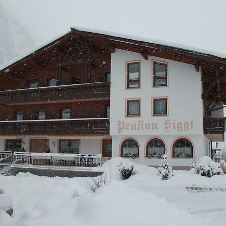 Hotel Pension Siggi ザンクト・レオンハルト・イム・ピッツタール エクステリア 写真