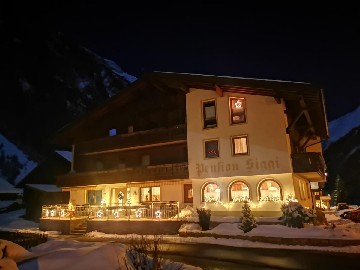 Hotel Pension Siggi ザンクト・レオンハルト・イム・ピッツタール エクステリア 写真